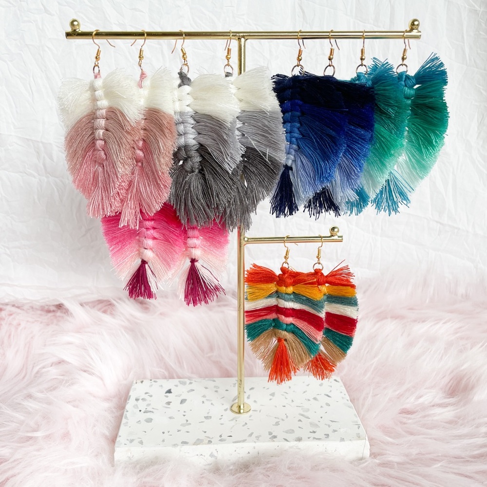 Handmade Boho Bohemian Feather Leaf Tassel Earrings Striped Ombré Pink Blue Gray